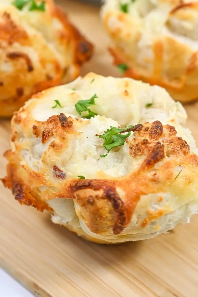 Melt-in-Your-Mouth Garlic Cheese Puffs